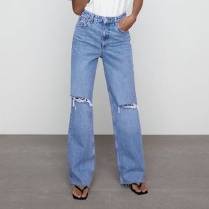 ZARA WIDE LEG RIPPED JEANS